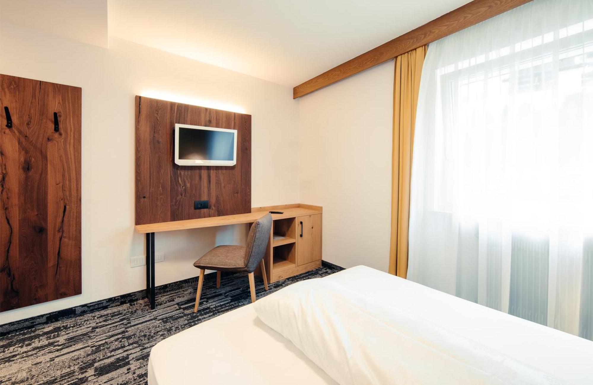 Hotel Ludwigshof & Luvina Trodena Ruang foto