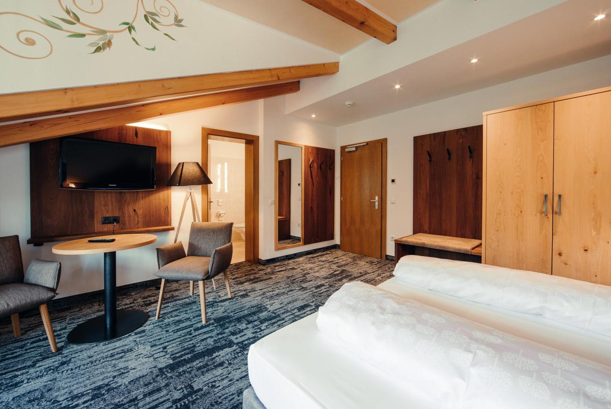Hotel Ludwigshof & Luvina Trodena Ruang foto